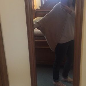 Soft sweater shrug in light pink